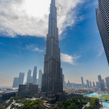 Prestige Living 1Br With Full Burj Khalifa View By Auberge Apartment Dubai Exterior photo