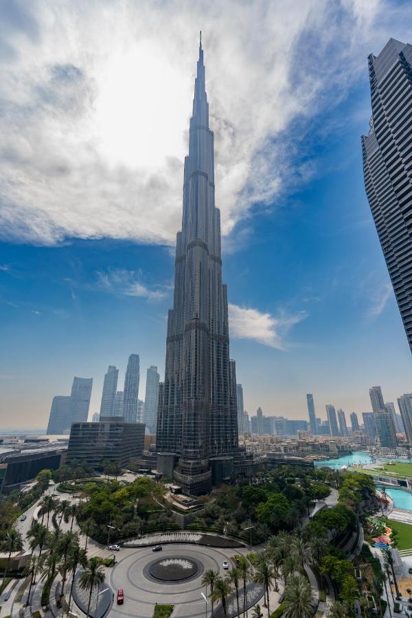 Prestige Living 1Br With Full Burj Khalifa View By Auberge Apartment Dubai Exterior photo